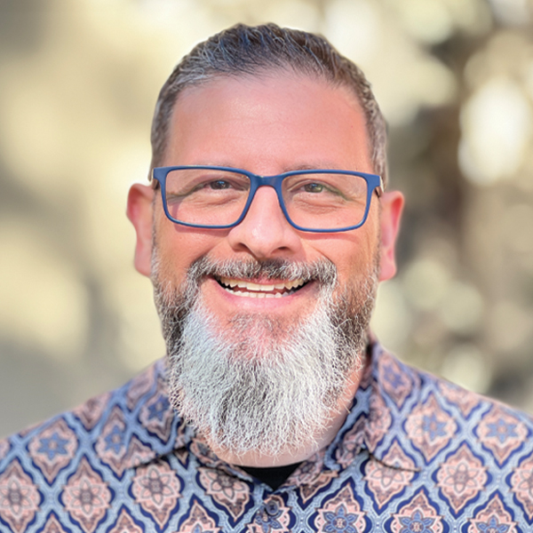 Dan Mastrapa – Pastor